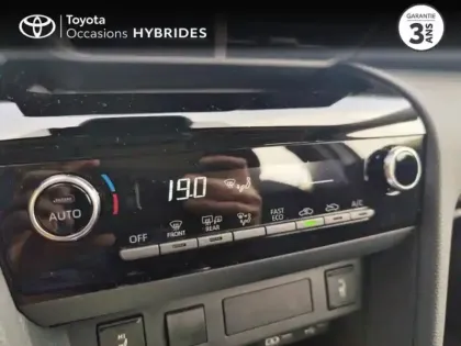 Photo 14 Toyota Yaris Gén. I Ph1 NG Design Business 5