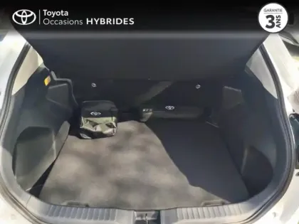 Photo 9 Toyota Yaris Gén. I Ph1 NG Design Business 5