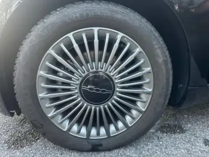 Photo 10 Fiat 500  e 118ch Icône