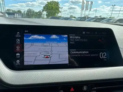 Photo 11 BMW Serie 1 Série 1 118dA 150ch M Sport