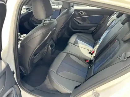 Photo 5 BMW Serie 1 Série 1 118dA 150ch M Sport