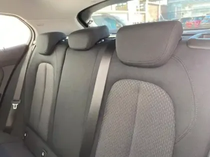 Photo 6 BMW Serie 1 Série 1 116d 116ch