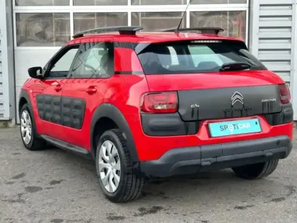 Photo 6 Citroën C4  Cactus PureTech 82 Feel