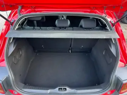 Photo 12 Citroën C4 Gén. I Ph1 NG Feel 5