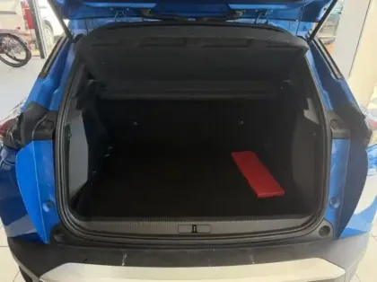 Photo 6 Peugeot 2008 Gén. II Ph1 NG Allure 5