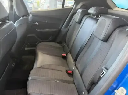 Photo 10 Peugeot 2008 Gén. II Ph1 NG Allure 5