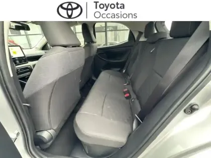 Photo 13 Toyota Yaris  116h Design 5p MC24