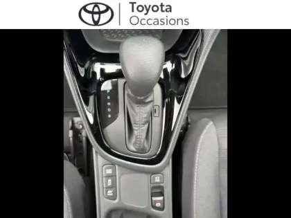 Photo 8 Toyota Yaris  116h Design 5p MC24