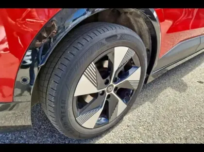 Photo 12 Renault Megane Gén. V (BCB) Ph1 Techno 5