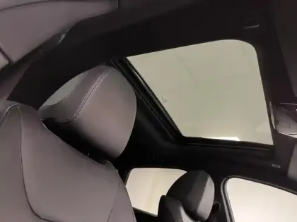 Photo 16 BMW I4  M50 544ch