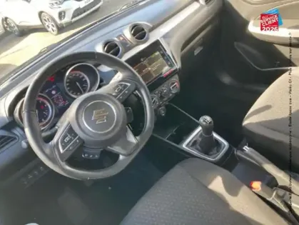 Photo 14 Suzuki Swift  1.2 Dualjet Hybrid 83ch Privilège