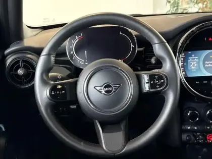 Photo 5 Mini Mini  5 Portes Cooper 136ch Edition Premium BVA7