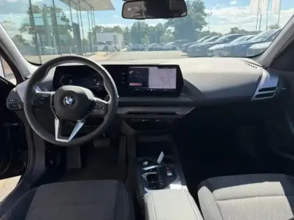 Photo 6 BMW Serie 1 Gén. IV (F70) Ph1 M Sport Design 5