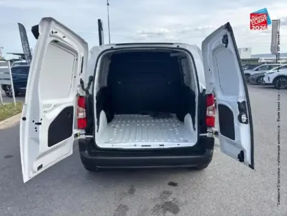 Photo 43 Peugeot Partner Gén. III Ph2 Base 4