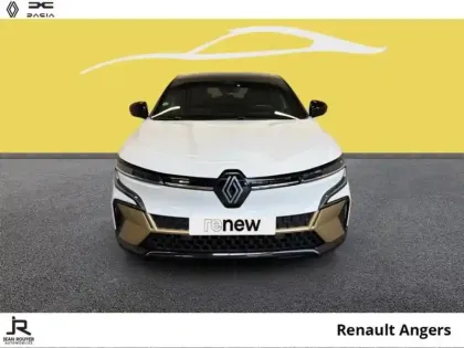 Photo 8 Renault Megane  E-Tech Electric EV60 220ch Iconic optimum charge