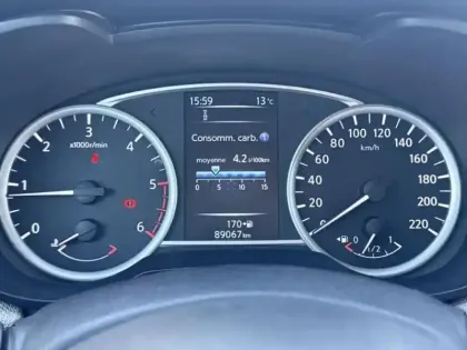 Photo 11 Nissan Micra Gén. V (K14) Ph1 N-Connecta 5