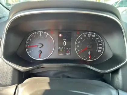 Photo 10 Renault Clio Gén. V (BJA) Ph1 Zen 5