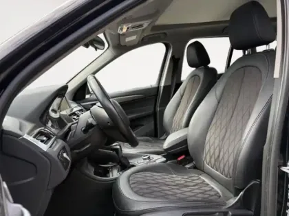 Photo 8 BMW X1  sDrive18dA 150ch xLine