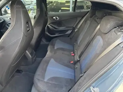 Photo 7 BMW Serie 1 Série 1 118dA 150ch M Sport