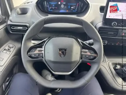 Photo 26 Peugeot Partner Gén. III Ph2 Base 4