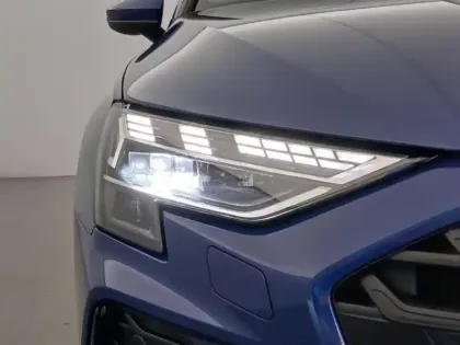 Photo 15 Audi A3  Sportback 1.5 TFSI 150ch Hybride S line S tronic 7