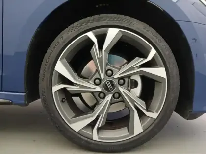 Photo 11 Audi A3  Sportback 1.5 TFSI 150ch Hybride S line S tronic 7