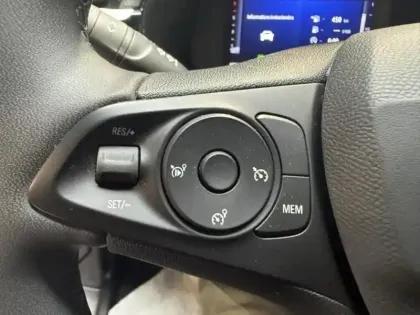 Photo 14 Opel Corsa  1.2 Turbo 100ch GS