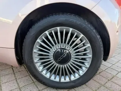 Photo 7 Fiat 500 Gén. II Ph1 MY23 Base 3