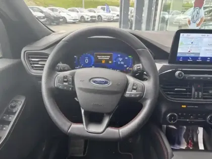 Photo 5 Ford Kuga Gén. III Ph1 ST-Line 5