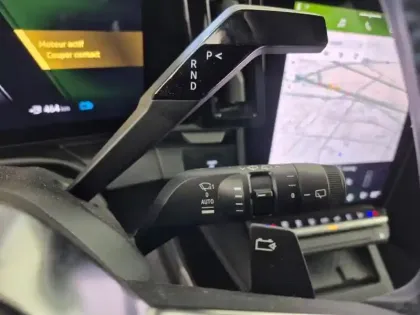 Photo 7 Renault Scenic  E-Tech Electric 220ch Techno grande autonomie -25