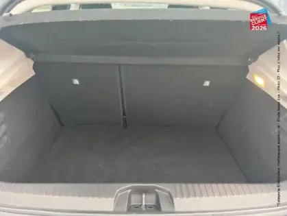 Photo 13 Renault Clio  1.6 E-Tech 140ch Business -21