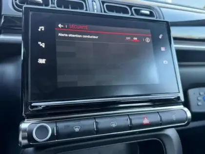 Photo 6 Citroën C3  1.5 BlueHDi 100ch S&S Feel AUTO-ECOLE