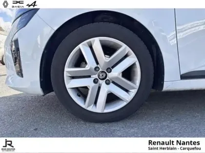 Photo 8 Renault Clio Gén. V (BJA) Ph2 Evolution 5