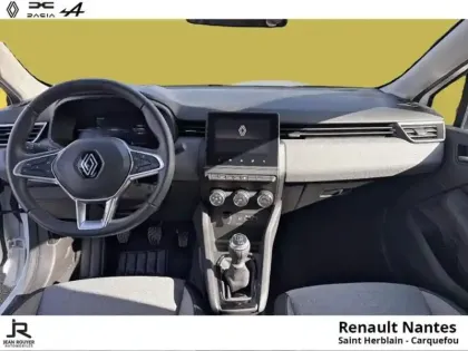 Photo 9 Renault Clio Gén. V (BJA) Ph2 Evolution 5