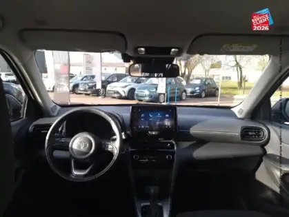 Photo 14 Toyota Yaris Gén. I Ph1 NG Dynamic 5