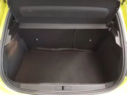 Photo 9 Peugeot 208  e- 136ch Style