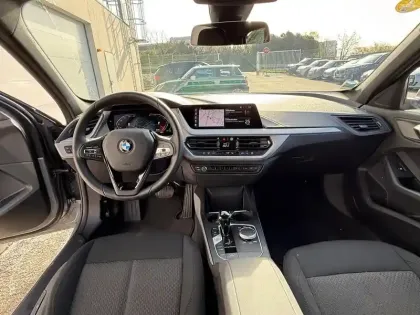 Photo 34 BMW Serie 1 Série 1 118dA 150ch Edition Sport