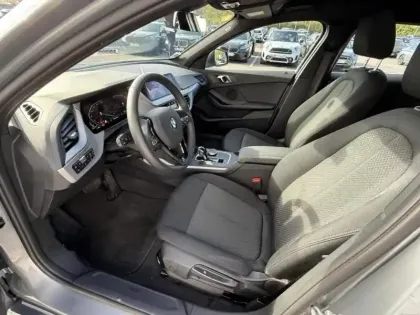 Photo 5 BMW Serie 1 Série 1 118dA 150ch Edition Sport