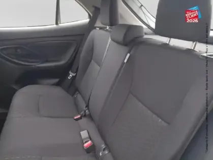 Photo 10 Toyota Yaris Gén. I Ph1 NG Dynamic 5