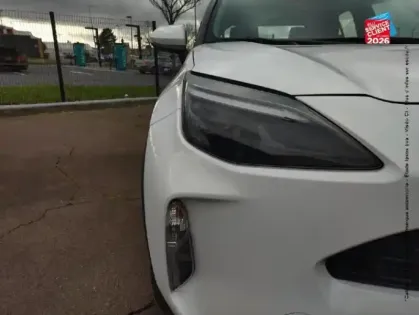 Photo 12 Toyota Yaris Gén. I Ph1 NG Dynamic 5