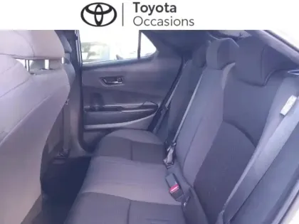 Photo 13 Toyota C-HR  1.8 Hybride 140ch Design NG23