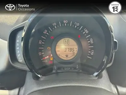 Photo 13 Toyota Aygo Gén. II Ph1 x-play 5