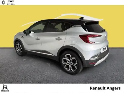Photo 10 Renault Captur  1.6 E-Tech Plug-in 160ch Intens