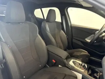 Photo 8 BMW Serie 1 Série 1 120A 170ch M Sport DKG7