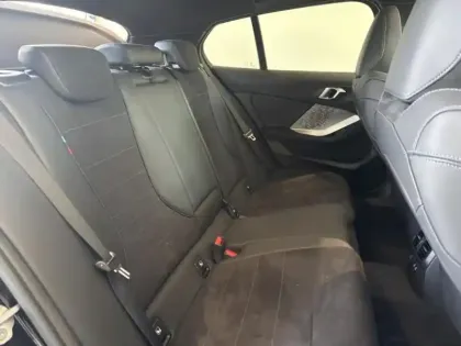 Photo 12 BMW Serie 1 Série 1 120A 170ch M Sport DKG7