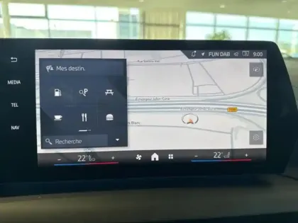 Photo 10 BMW Serie 1 Série 1 120A 170ch M Sport DKG7