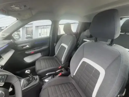 Photo 8 Citroën C3  1.2 Turbo 100ch PLUS