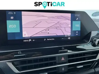 Photo 11 Citroën C4 e- 136 ch Automatique