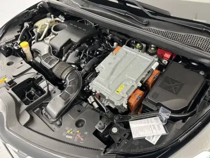 Photo 44 Renault Captur  E-Tech Plug-in 160