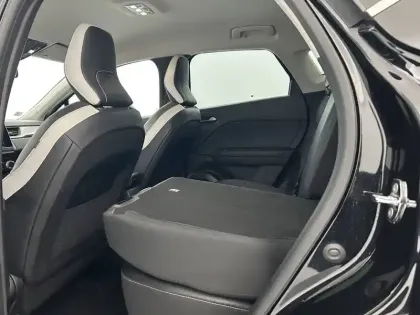 Photo 46 Renault Captur  E-Tech Plug-in 160